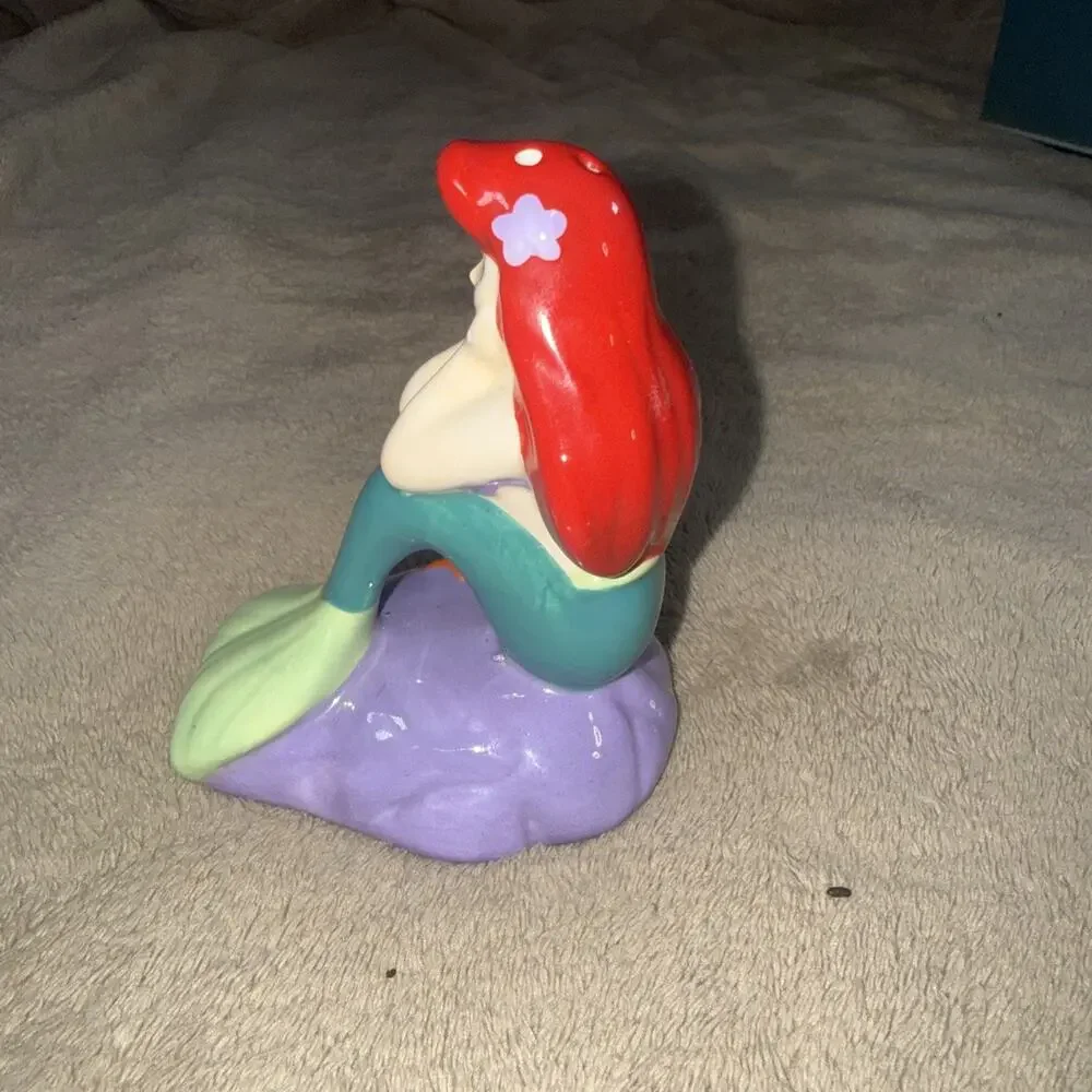 Disney The Little Mermaid Ariel Salt & Pepper Shaker Only One